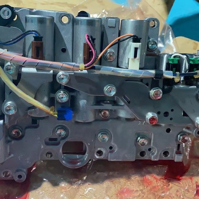 U760E U660E टोयोटा लेक्सस 2.5L 2.7L पेशेवर परीक्षण के लिए ट्रांसमिशन वाल्व शरीर पुनर्निर्माण