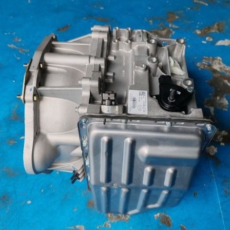 DS1575F6 M11 SWM X7 RAV4 G01 G05 के लिए 6 स्पीड 1.5T 2WD ट्रांसमिशन गियरबॉक्स विधानसभा