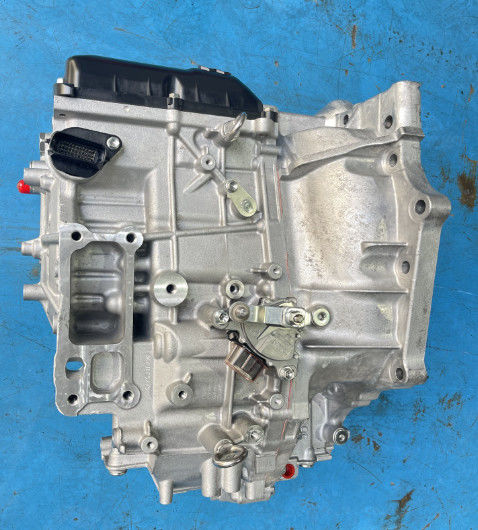नई UB80E 8 स्पीड ऑटोमैटिक ट्रांसमिशन यूनिट 30500-33881 30500-33891 2018 TOYOTA LEXUS ES260 Camry 2.5L 2WD के लिए