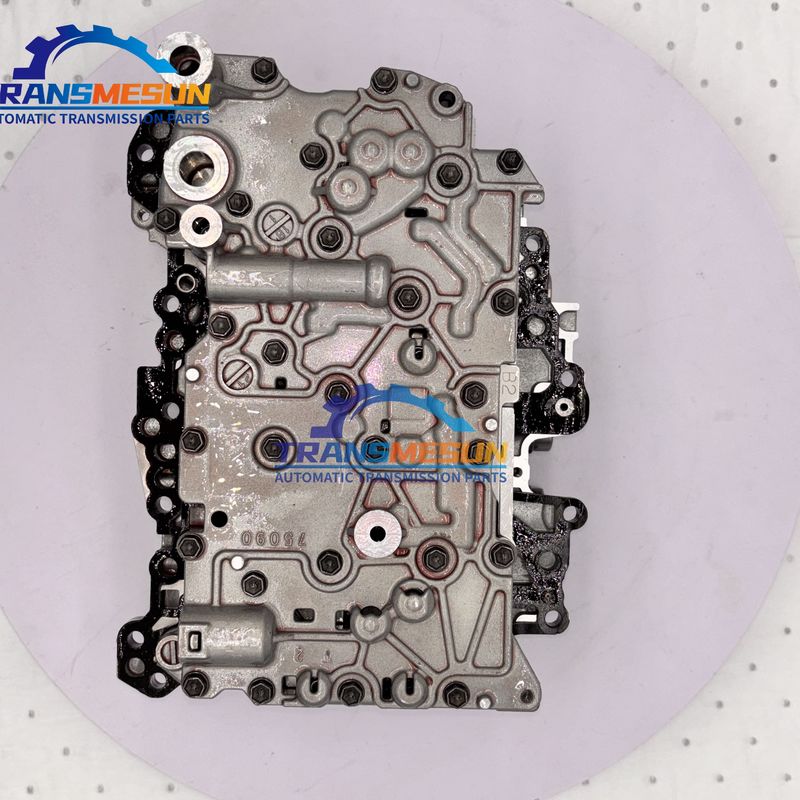 GA8G45AW ऑटोमैटिक ट्रांसमिशन वाल्व बॉडी असेंबली 24338744991 BMW X1 F48 के लिए सिंगल ऑयल टेम्परेचर सेंसर संस्करण के साथ